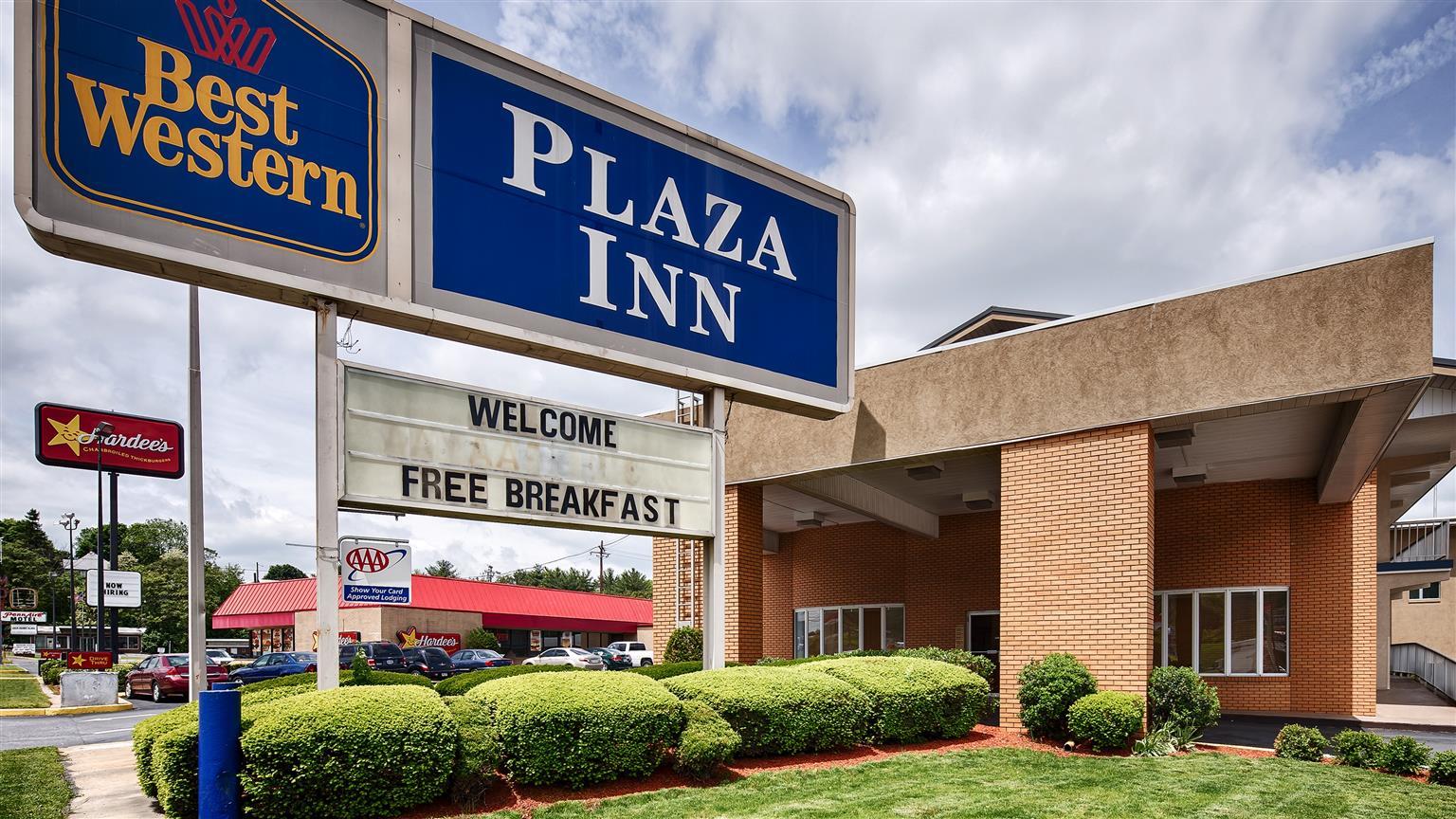 Days Inn By Wyndham Breezewood Exterior photo